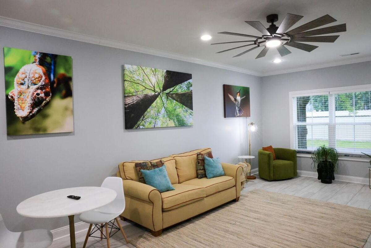 The Oneonta Experience Villa Exterior photo
